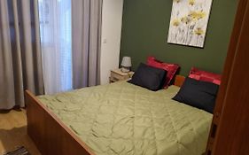 Emi 1 Apartment