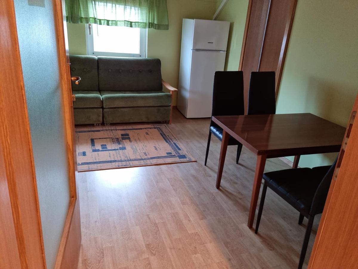 Emi 1 Apartment Vir Kültér fotó