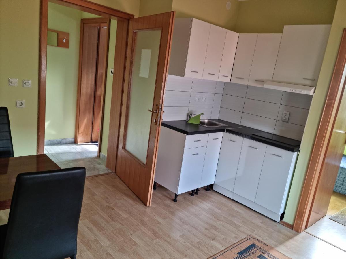 Emi 1 Apartment Vir Kültér fotó